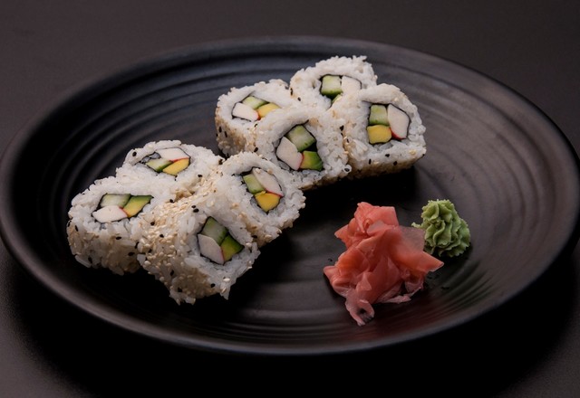 California%20maki%20roll%20